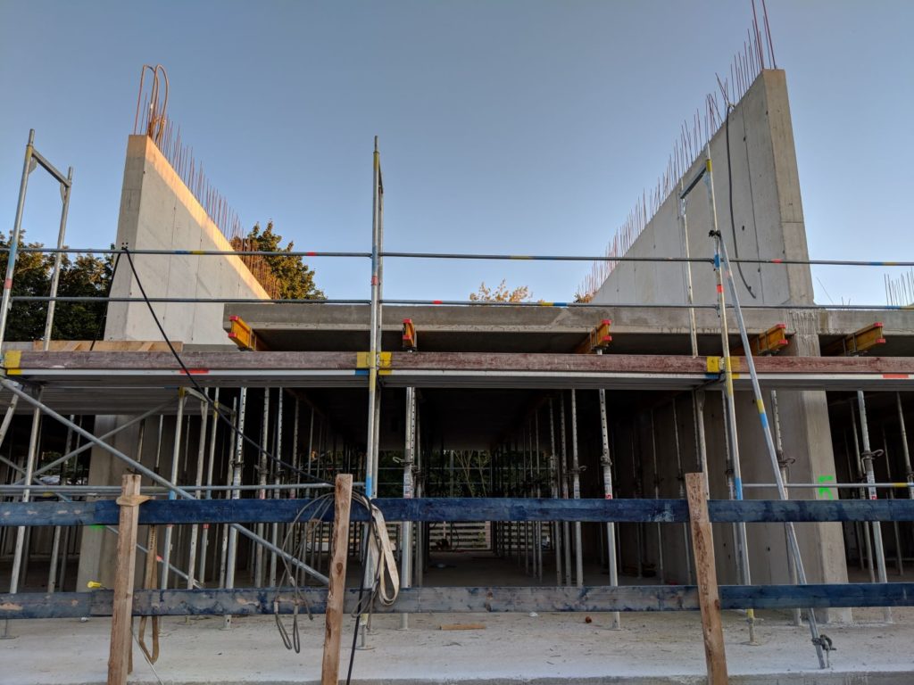 21. September 2019: Das 1. OG entsteht.